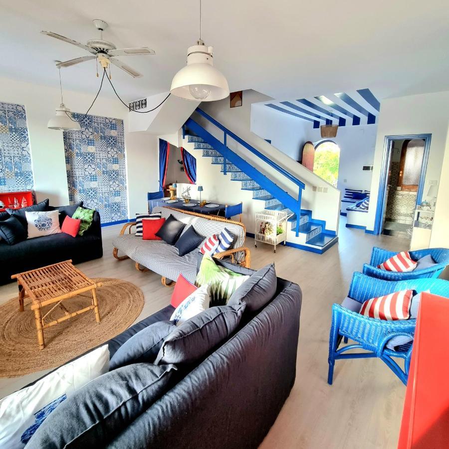 Villa Vista Mare Su Tre Piani Con Giardino Falerna Exterior foto