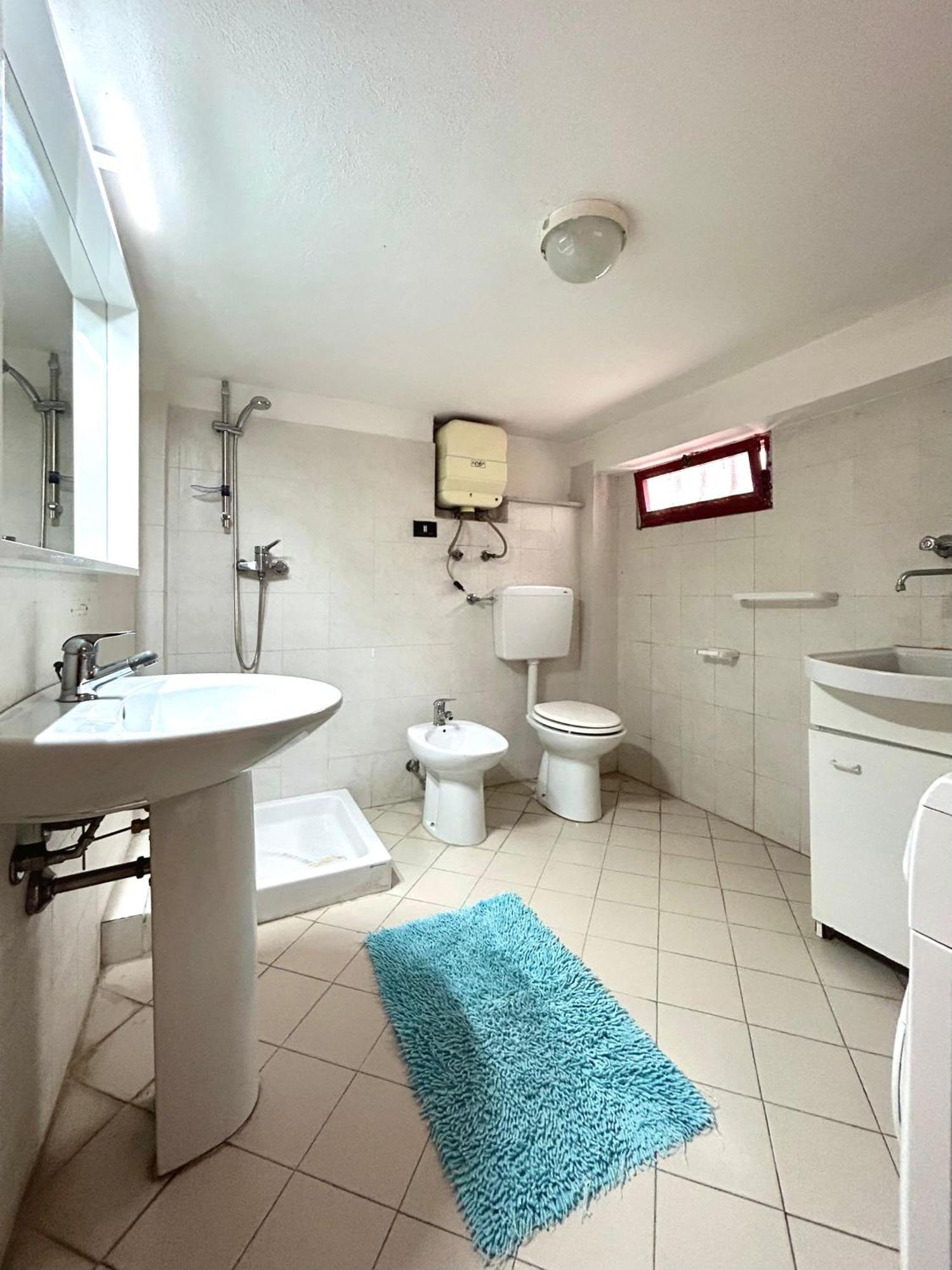 Villa Vista Mare Su Tre Piani Con Giardino Falerna Exterior foto